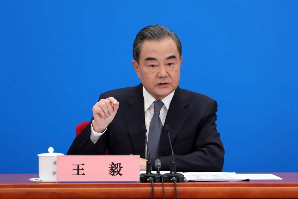 国务委员兼外交部长王毅就“中国外交政策和对外关系”答记者问